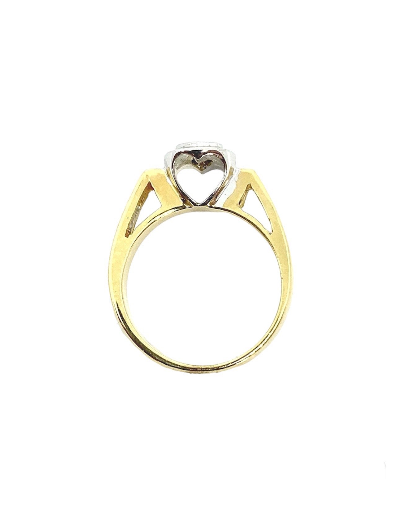 Heart Diamond Ring 18k