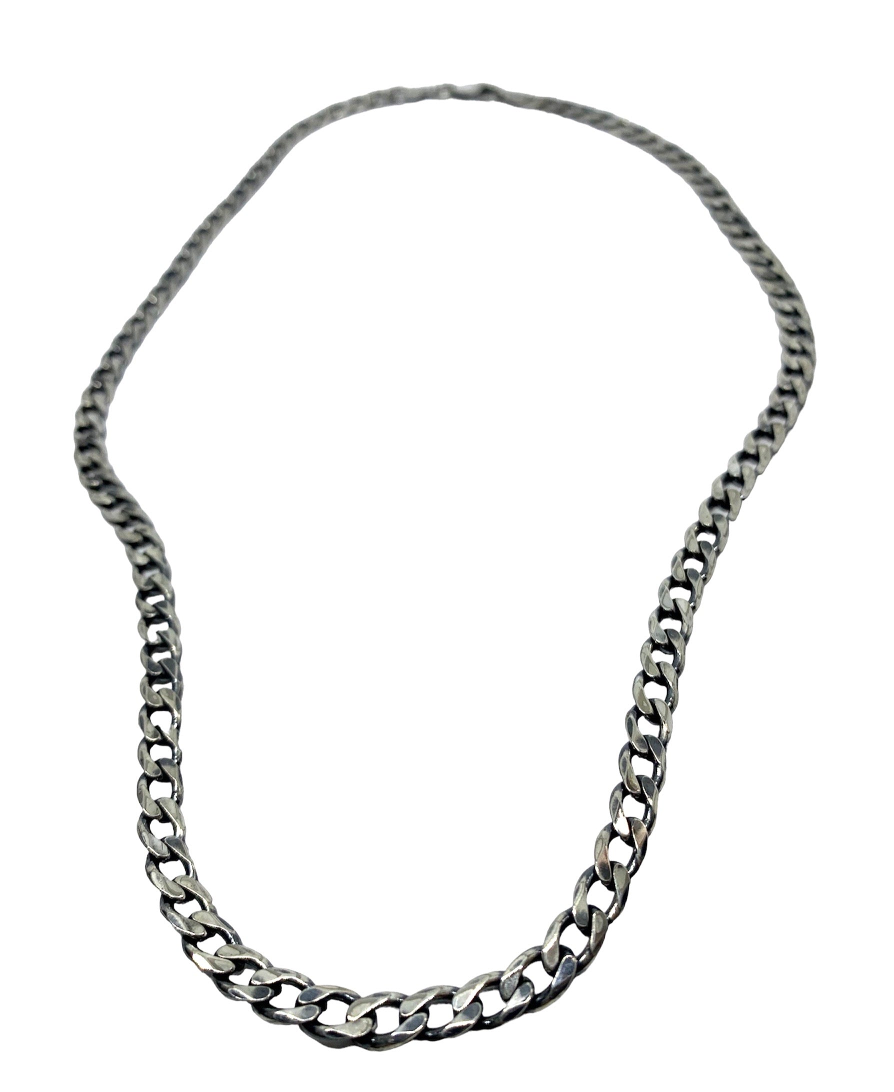 Curb chain