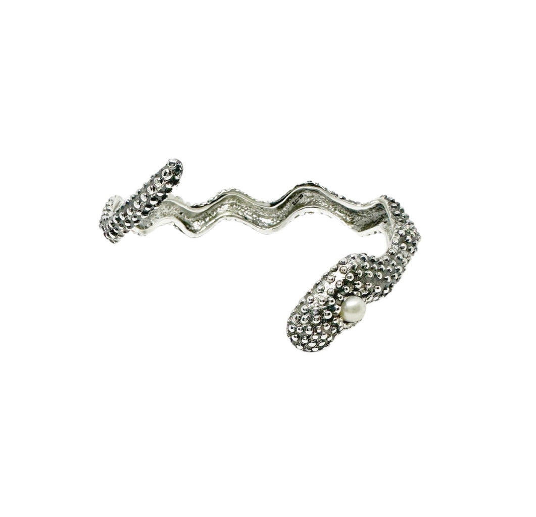 Sea Slug Pearl Bangle